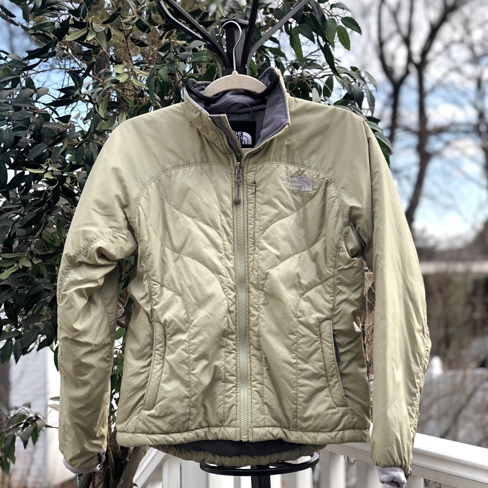 North Face Light Puffer Jacket - Picture 6 of 12